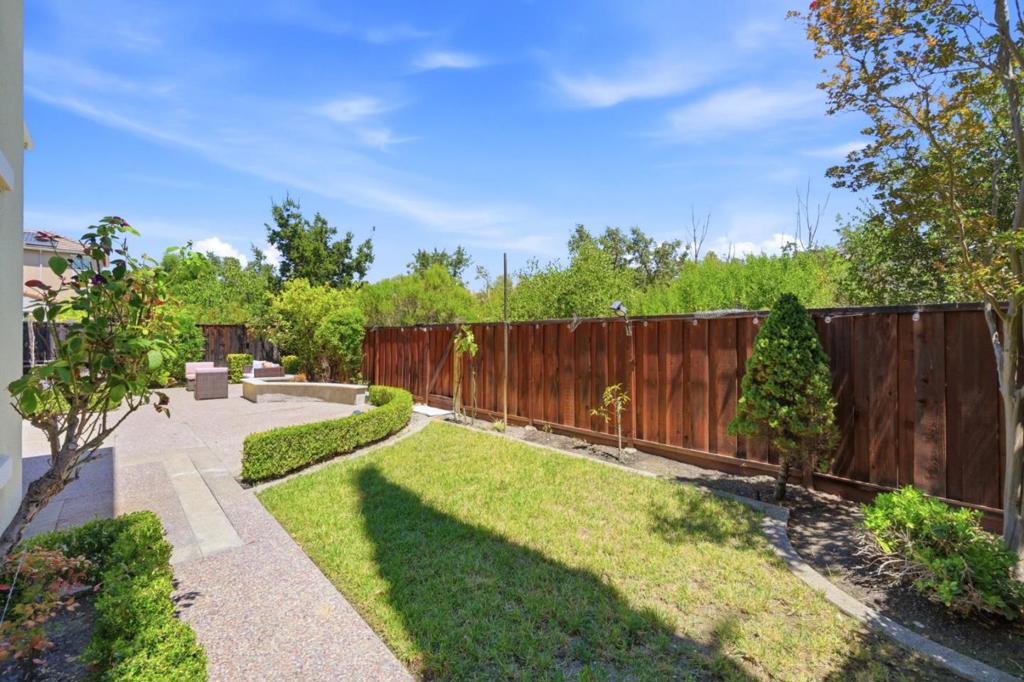 115 Macedon Court Property Photo 48