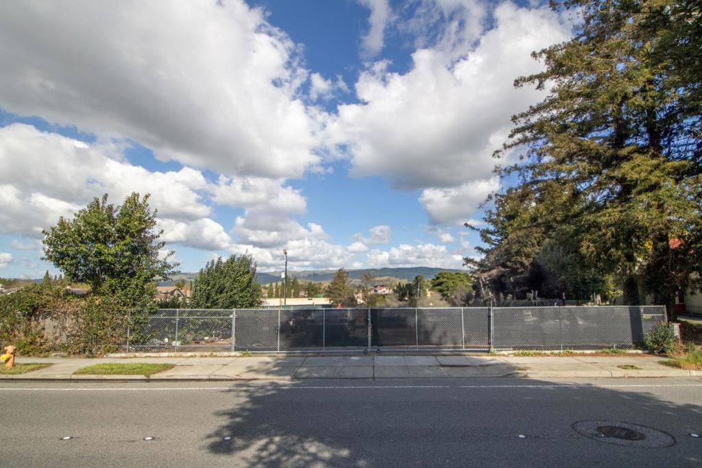 36800 Fremont Boulevard Property Photo 15