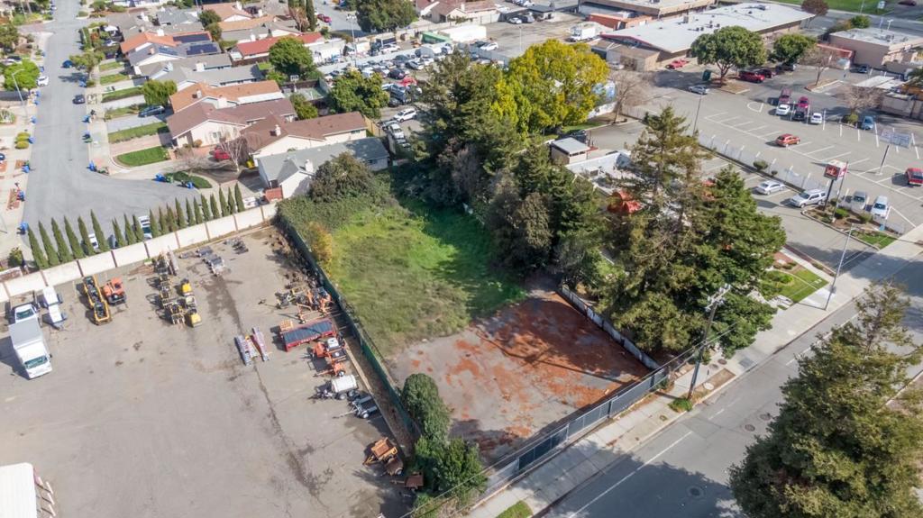 36800 Fremont Boulevard Property Photo 20