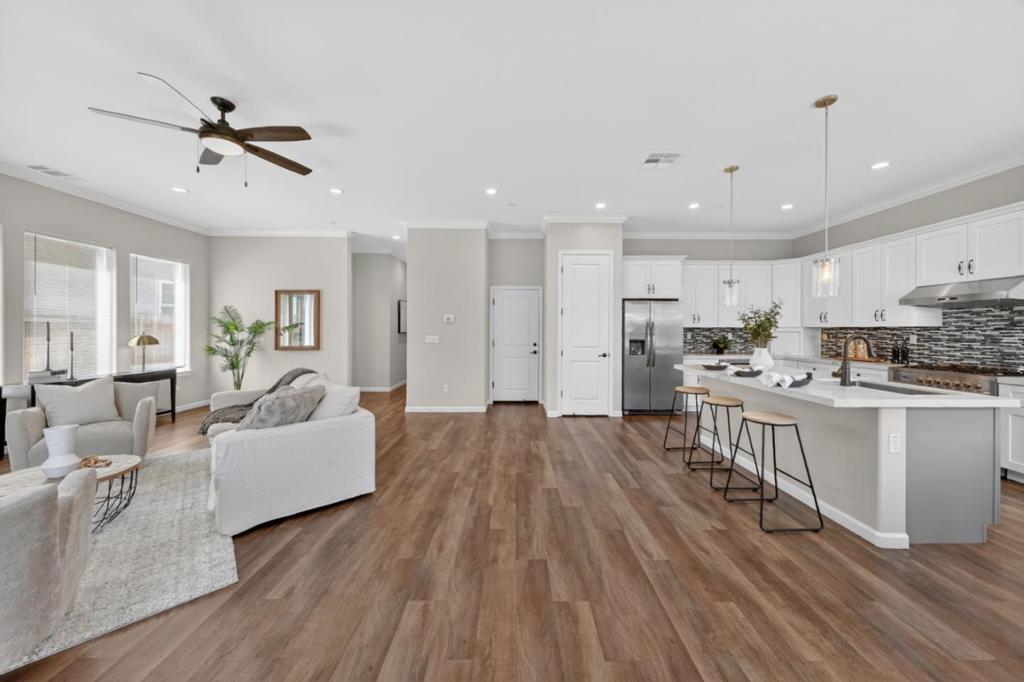 117 Bundeson Circle Property Photo 8