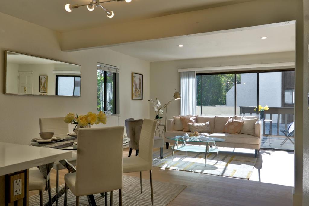 7299 Via Vico Property Photo 2