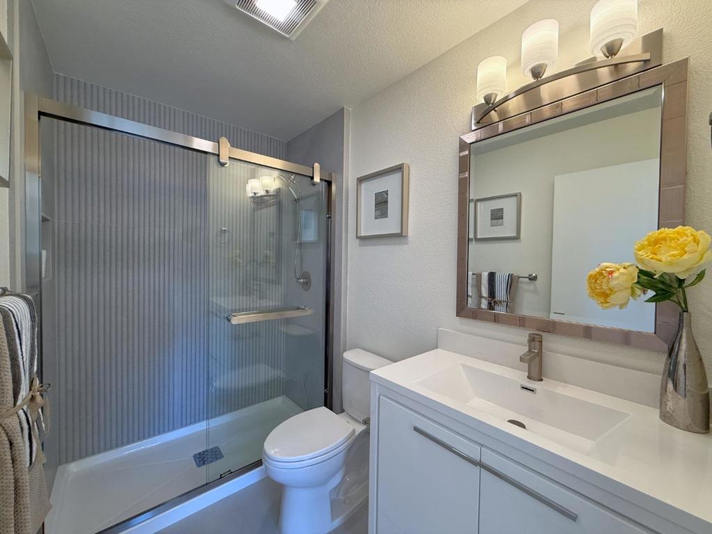 7299 Via Vico Property Photo 13