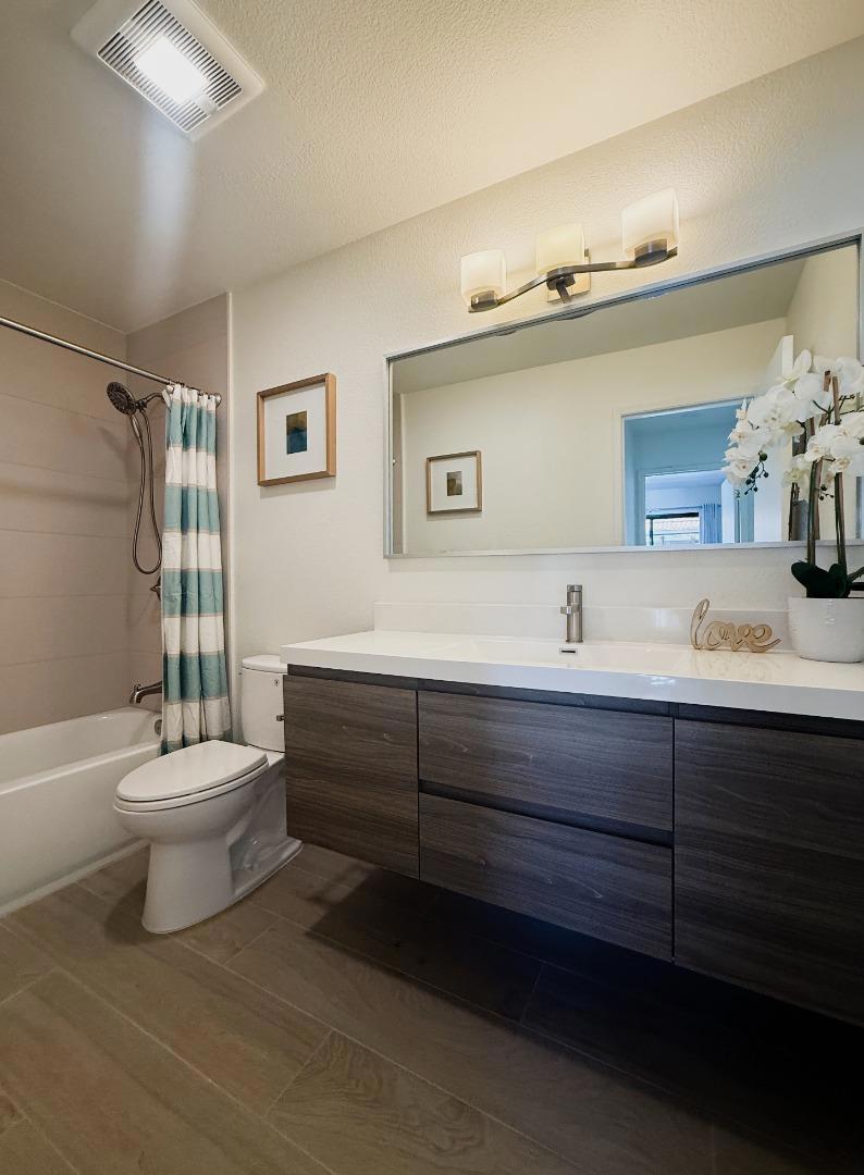 7299 Via Vico Property Photo 17