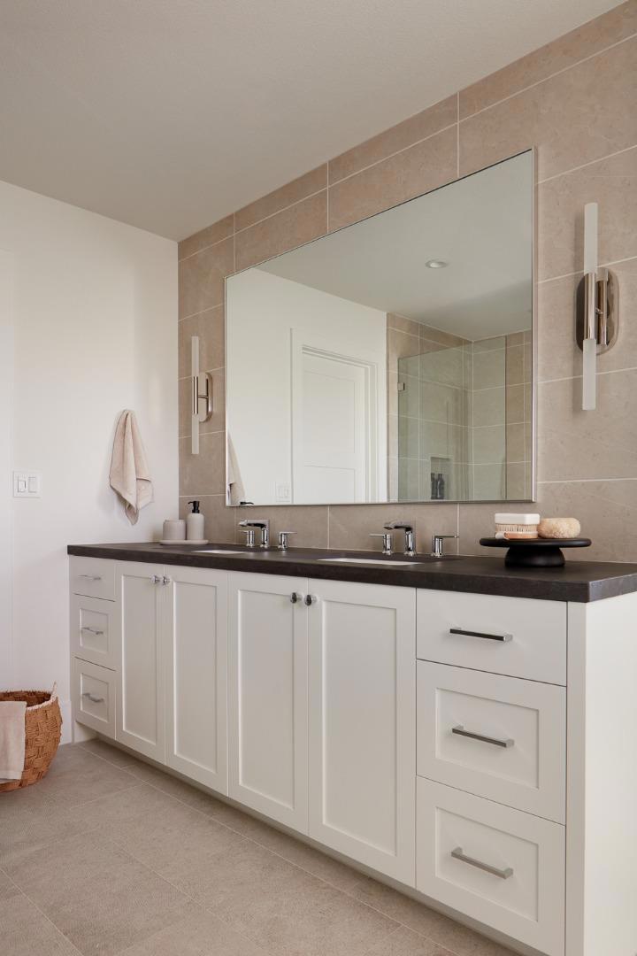 5536 Romera Way Property Photo 32