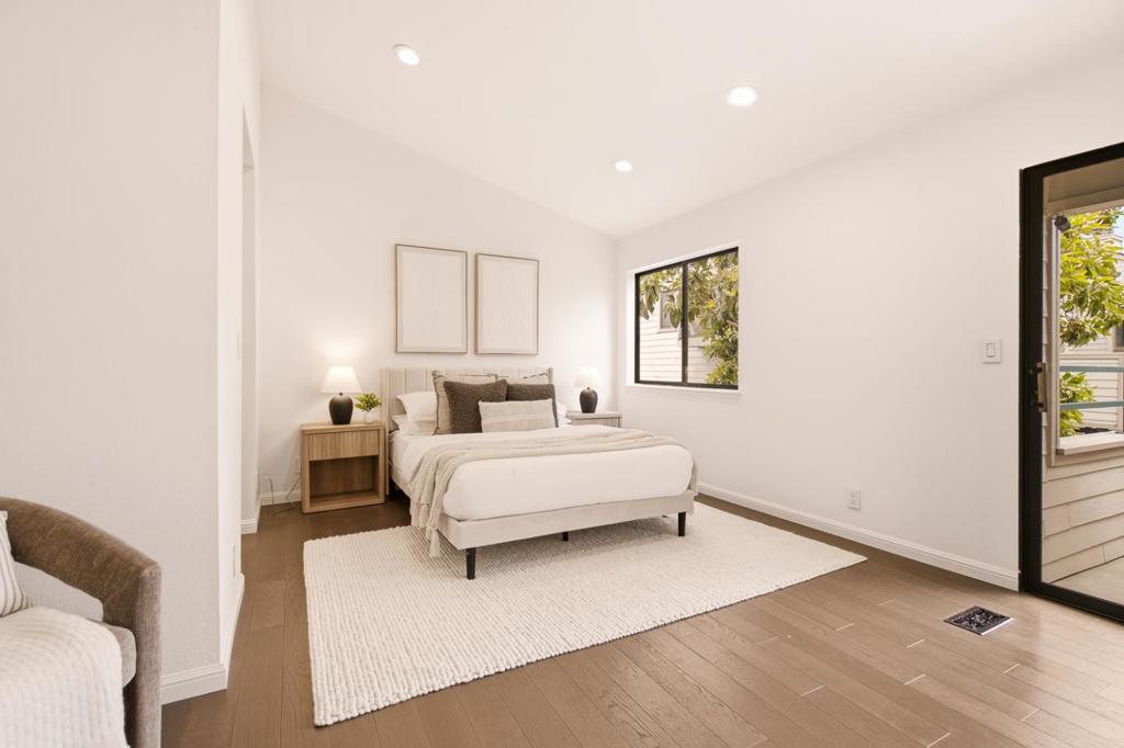 39 Appian Way C Property Photo 19