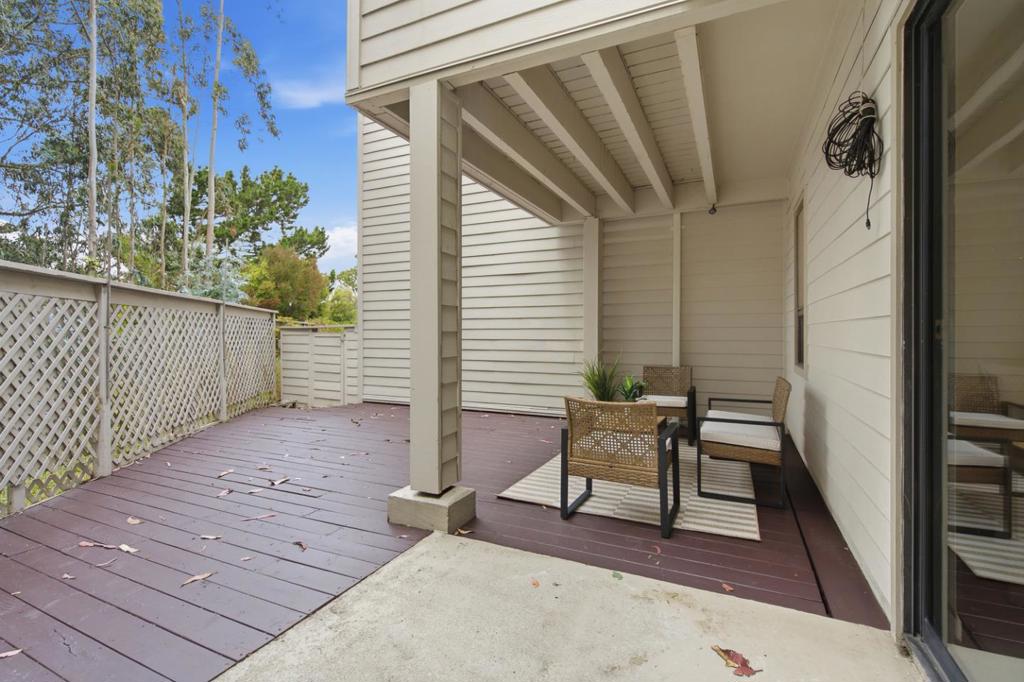 39 Appian Way C Property Photo 38