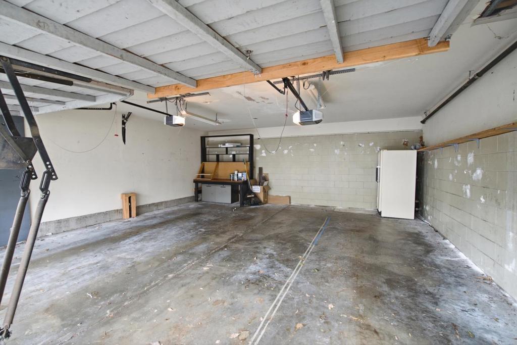 39 Appian Way C Property Photo 42