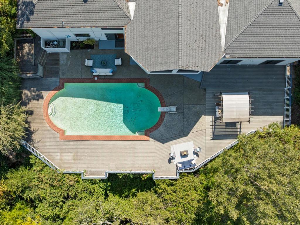 1407 Carlton Road Property Photo 10