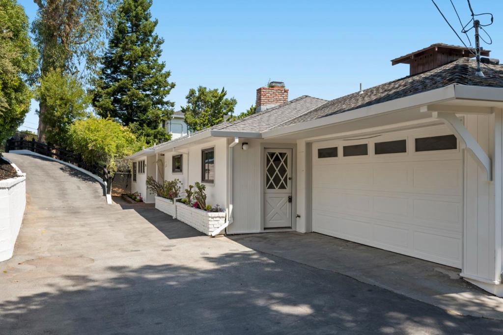 1407 Carlton Road Property Photo 16