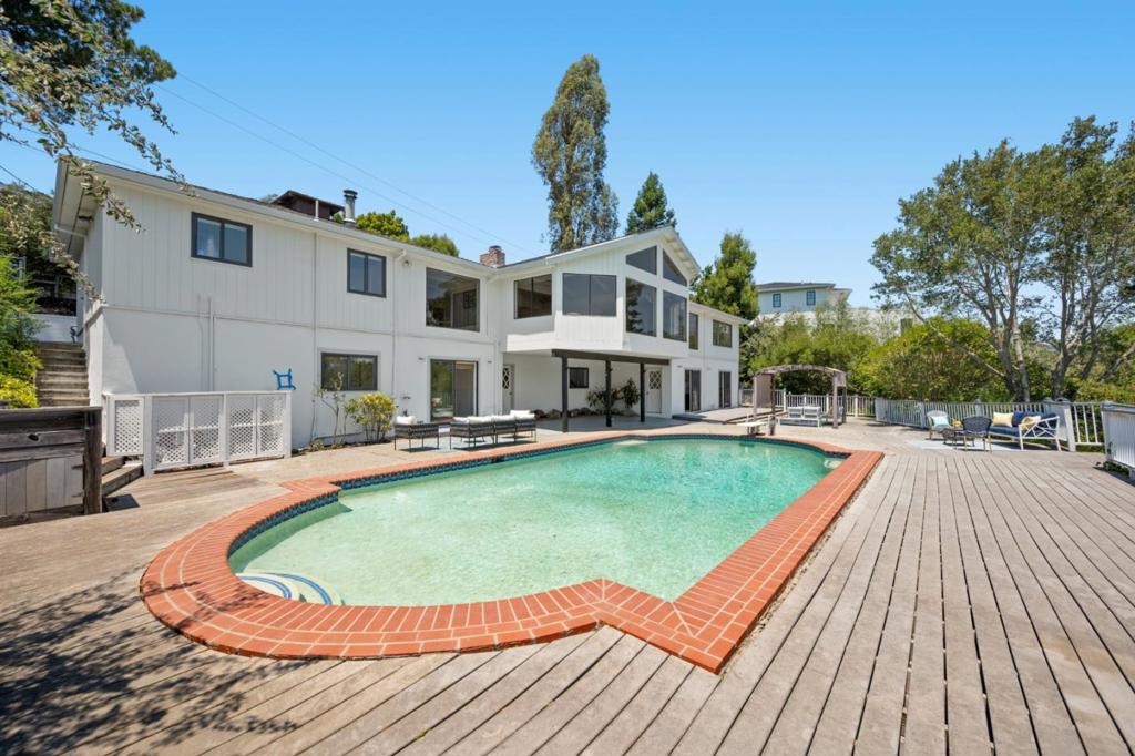 1407 Carlton Road Property Photo 29