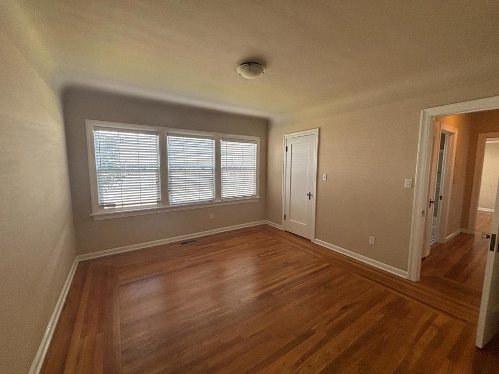 222 Oak Street Property Photo 21