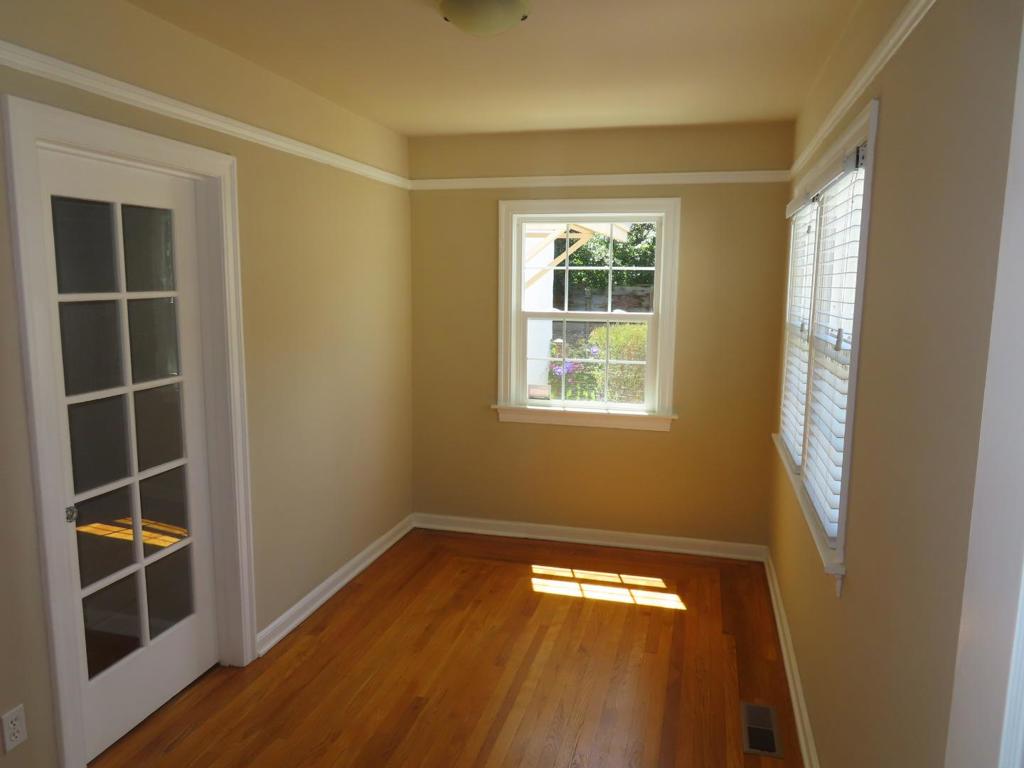 222 Oak Street Property Photo 27