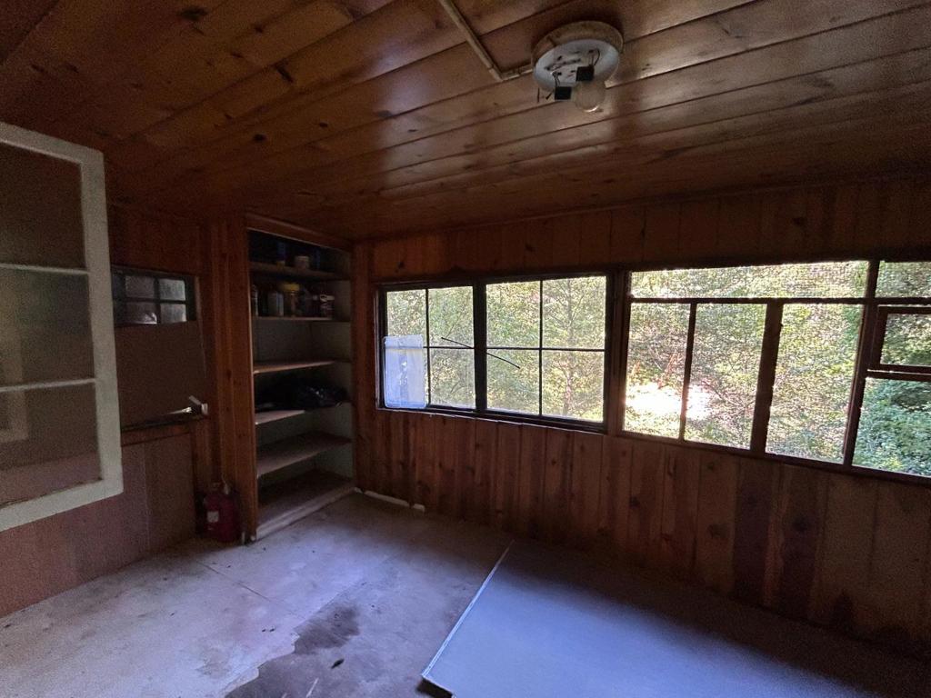 12715 Irwin Way Property Photo 12