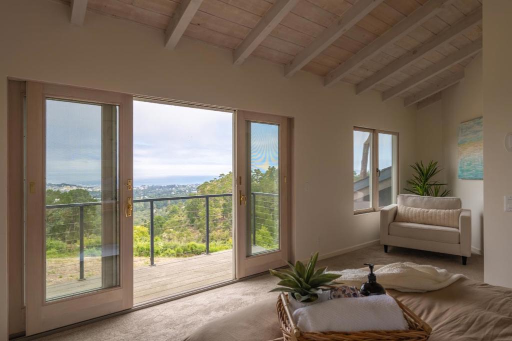 534 Aguajito Road Property Photo 28