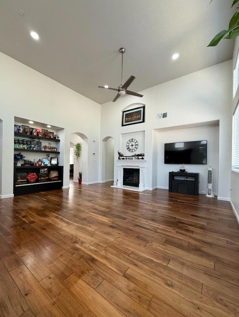 10133 Annie Street Property Photo 18