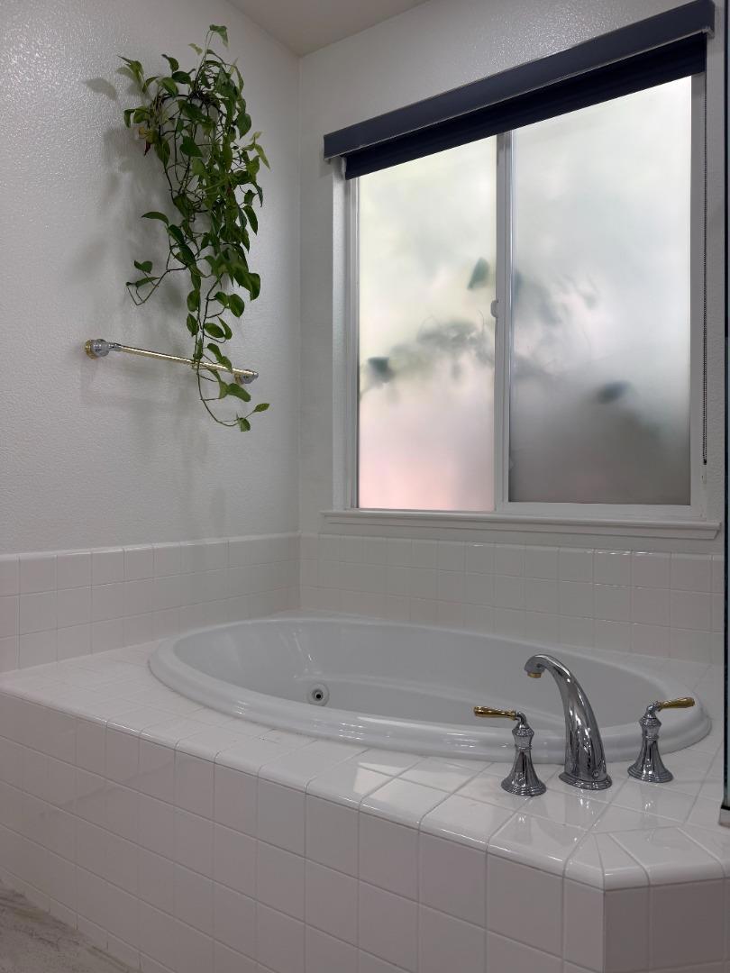 10133 Annie Street Property Photo 26
