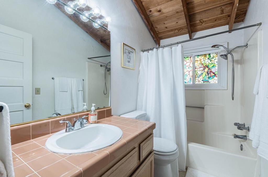3239 Serra Avenue Property Photo 16