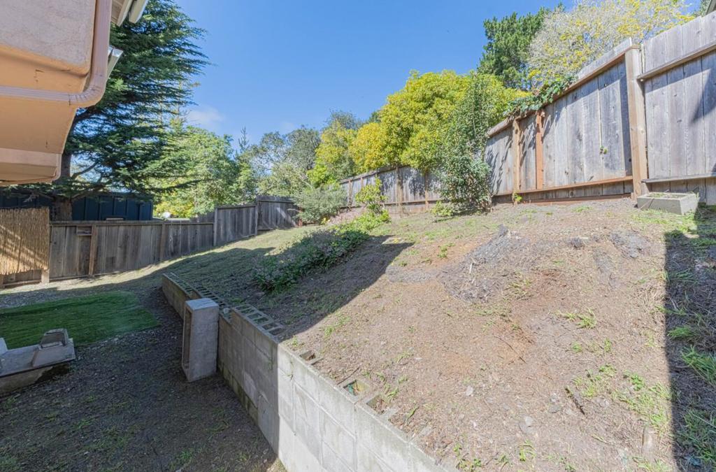 3239 Serra Avenue Property Photo 17