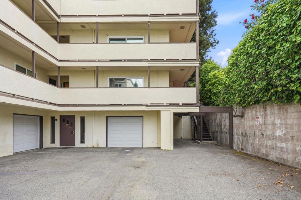 1409 Oxford Street 5 Property Photo 33