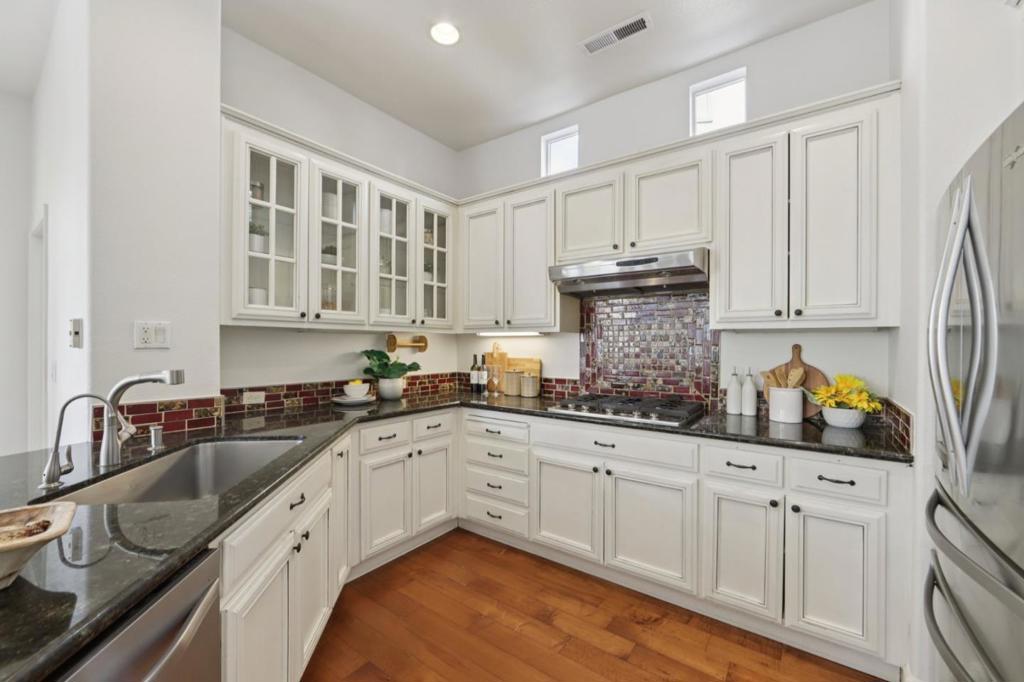 3357 Michelangelo Drive Property Photo 18