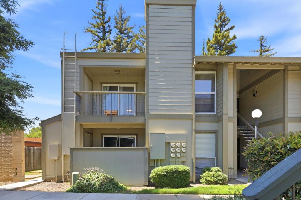 7283 Florin Mall 8 Property Photo 1