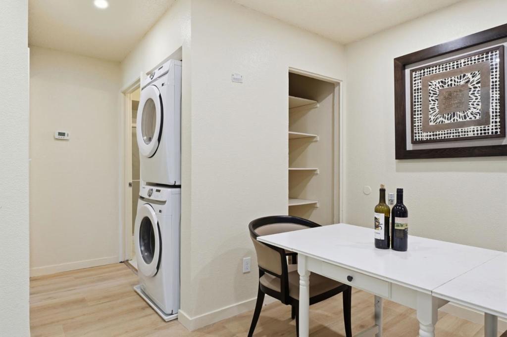 7283 Florin Mall 8 Property Photo 28
