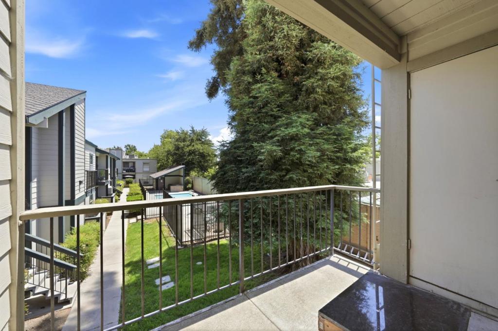 7283 Florin Mall 8 Property Photo 31
