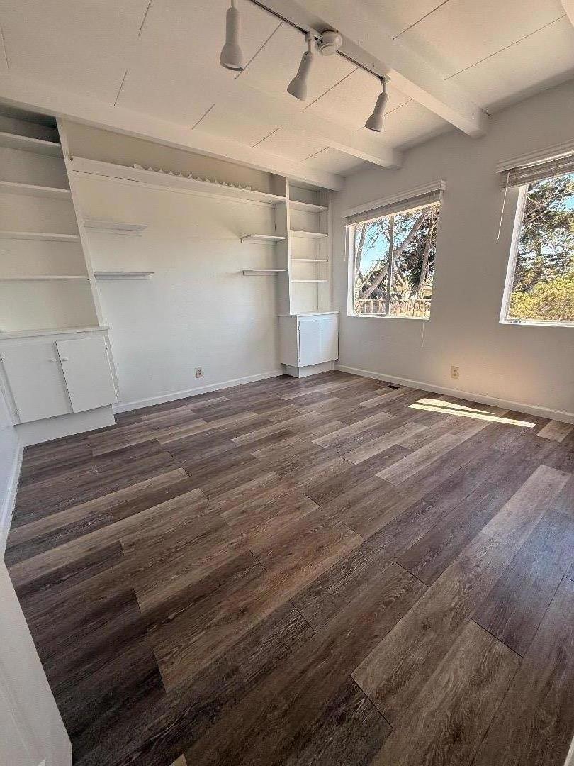 1915 Grandview Street Property Photo 6