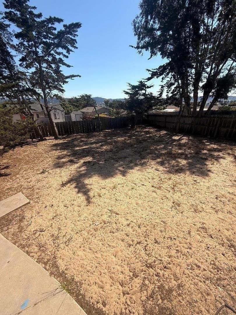 1915 Grandview Street Property Photo 12