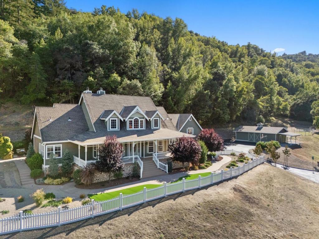 6790 Redwood Retreat Road Property Photo 1