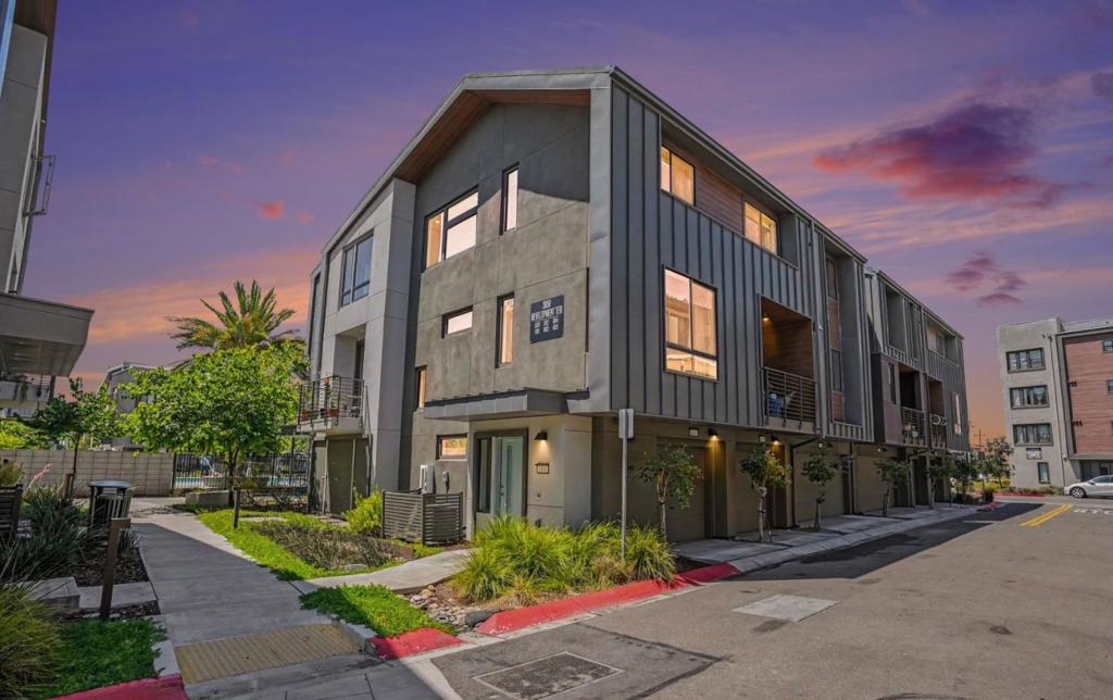 3858 Development 1000 Property Photo 1