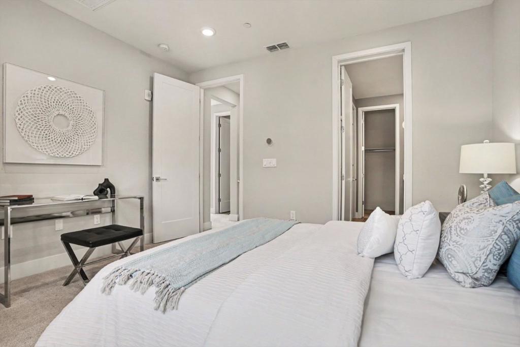 3858 Development 1000 Property Photo 10