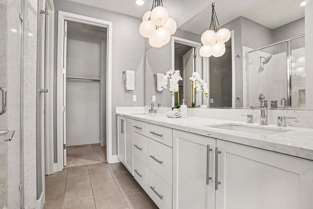 3858 Development 1000 Property Photo 12