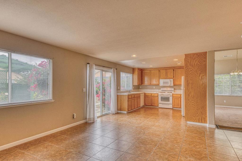 1185 Raven Court Property Photo 12