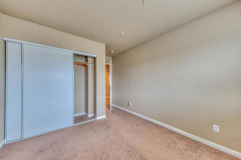 1185 Raven Court Property Photo 27
