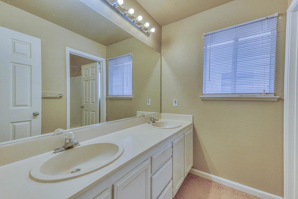 1185 Raven Court Property Photo 30