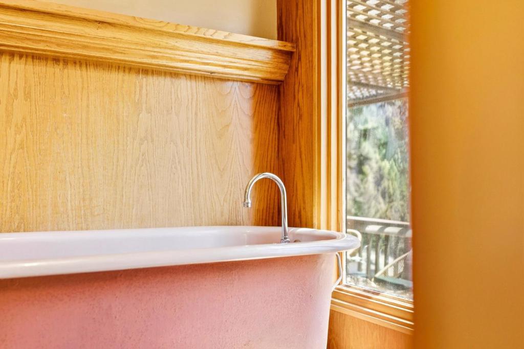 341 Blackstone Court Property Photo 82
