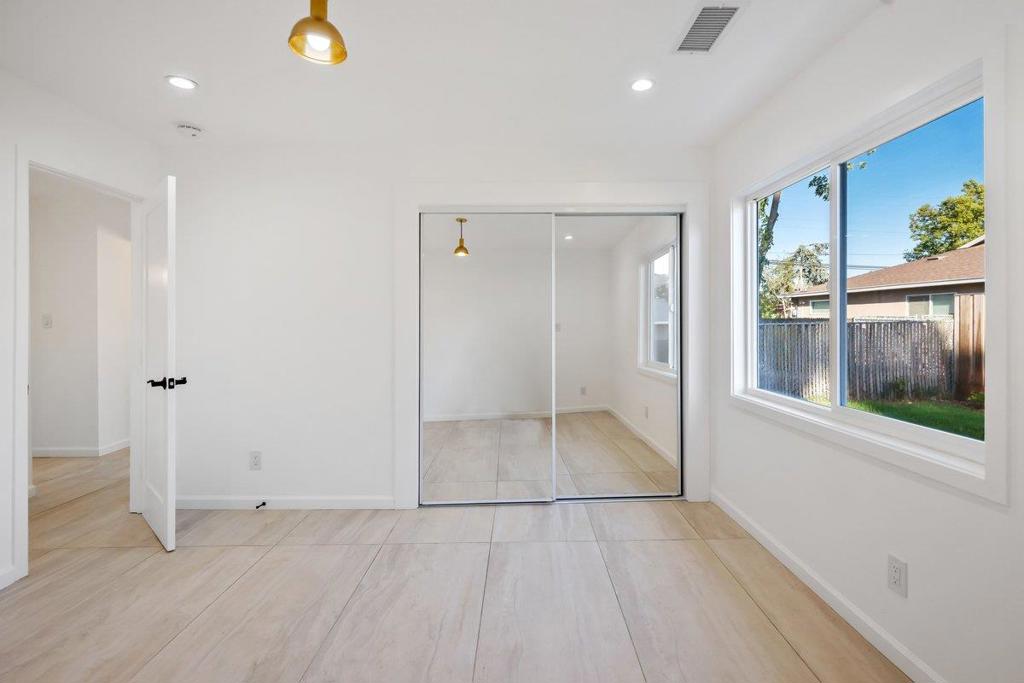 113 Donaldson Way Property Photo 18