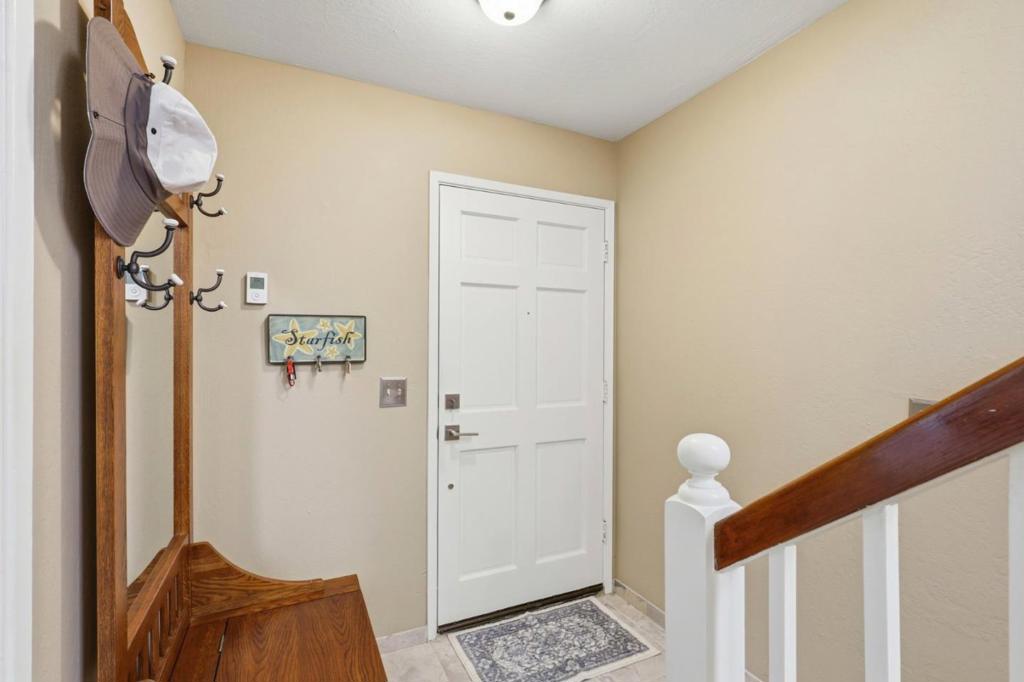 2052 Wharf Road Property Photo 6