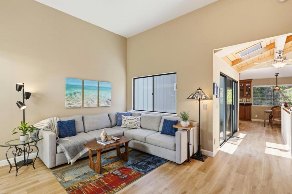 2052 Wharf Road Property Photo 12