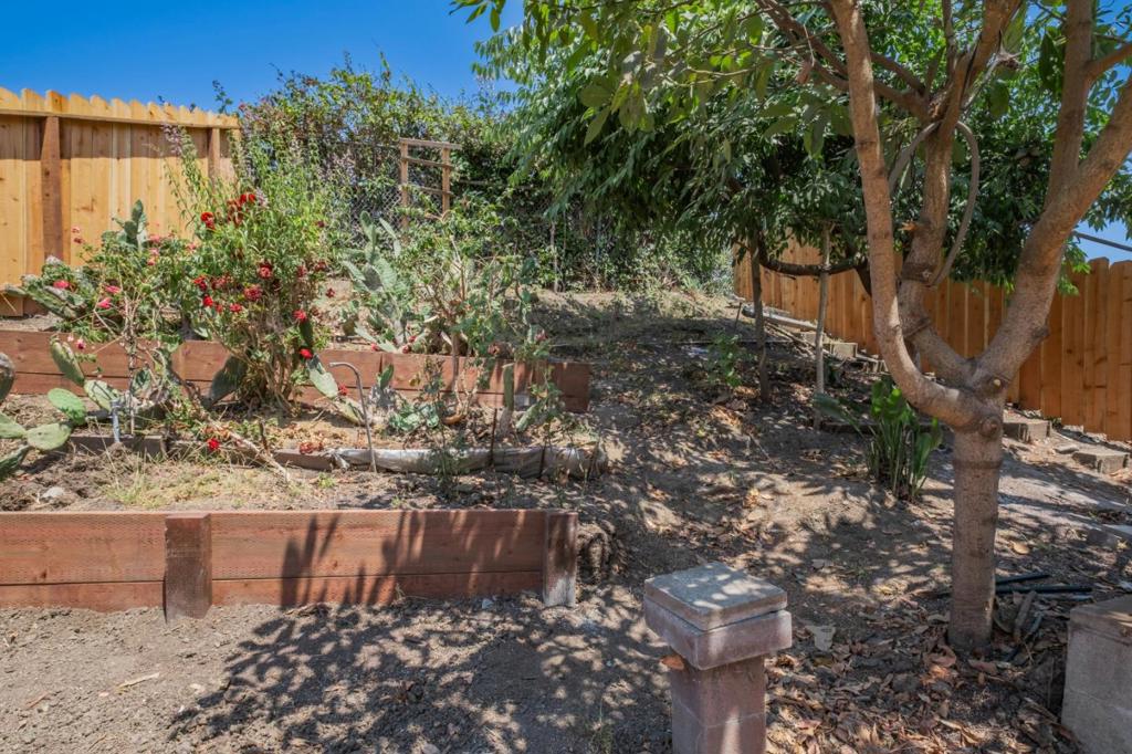 344 Pennsylvania Drive Property Photo 43