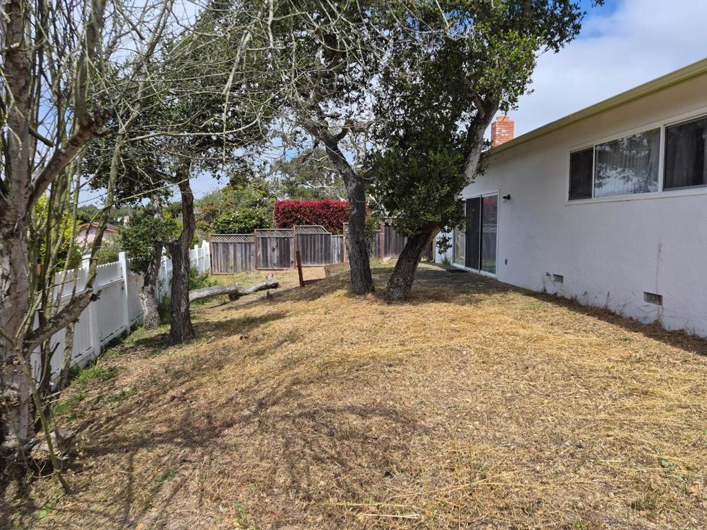 15480 Oak Hills Drive Property Photo 16