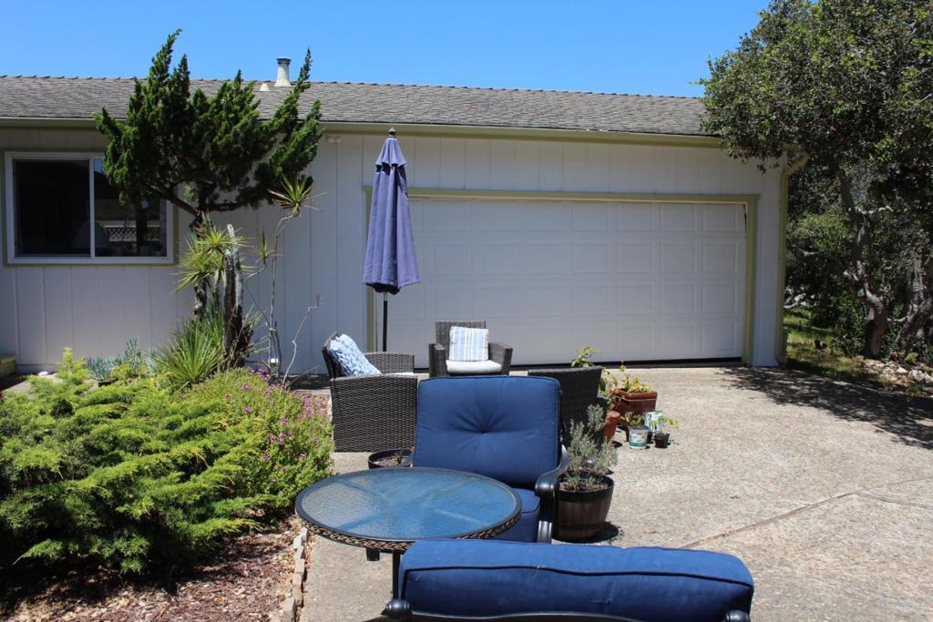 15480 Oak Hills Drive Property Photo 17
