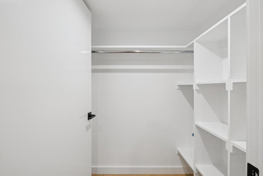 1433 Floribunda Avenue 1 Property Photo 15
