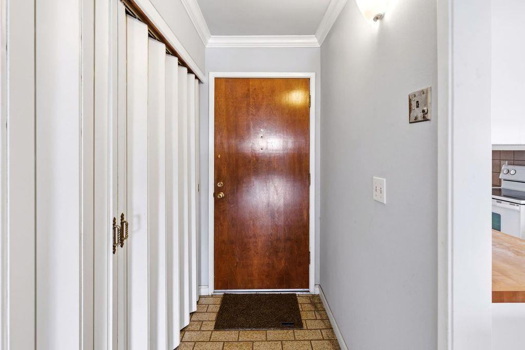 174 Kern Street 31 Property Photo 20