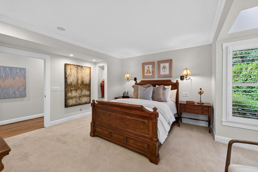 52 Hernandez Avenue Property Photo 36
