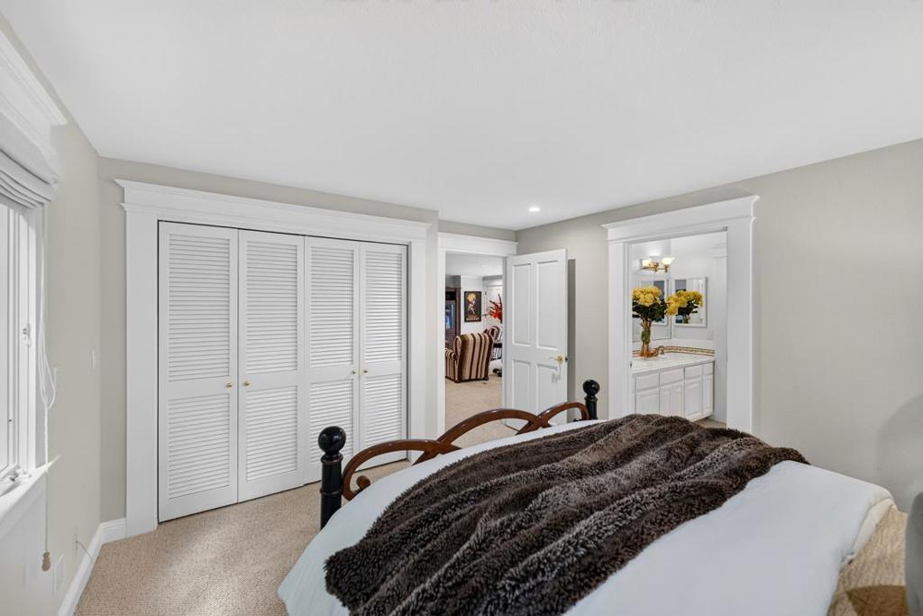 52 Hernandez Avenue Property Photo 41