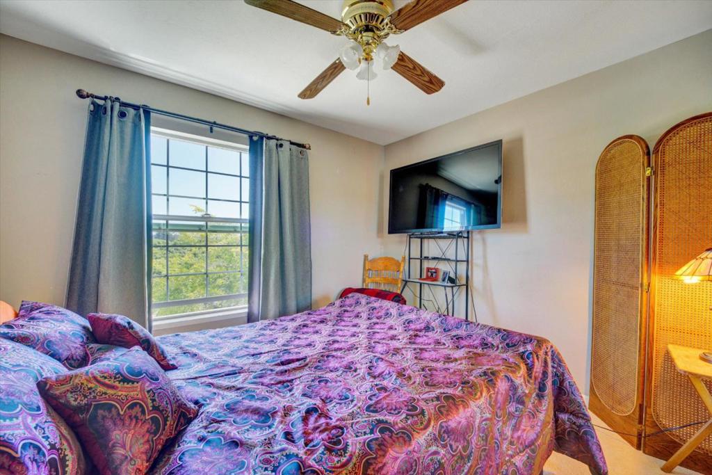 22505 Ralston Place Property Photo 47