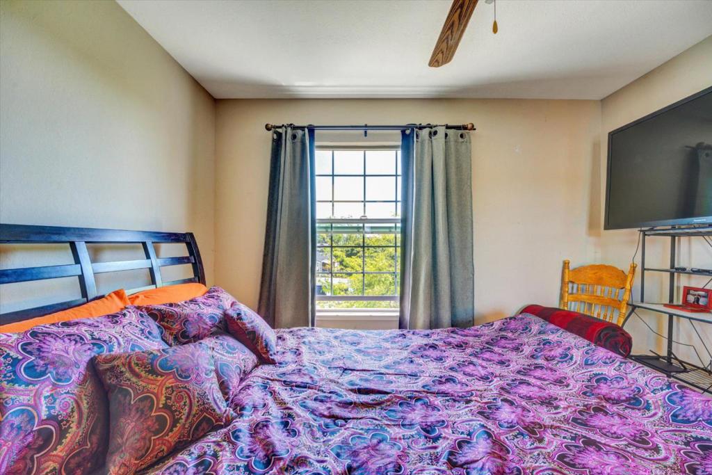 22505 Ralston Place Property Photo 48