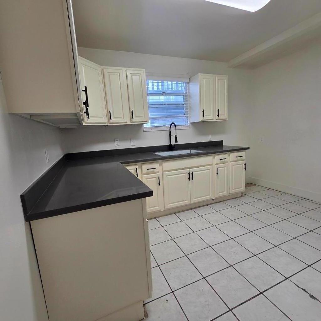 1181 60th Avenue Property Photo 2